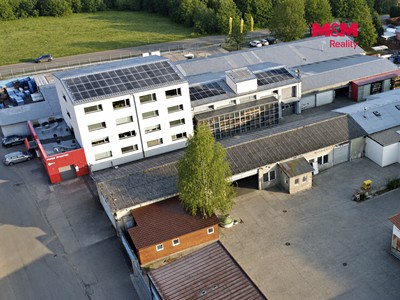 Prodej komerčního prostoru, 122 m² (3 z 13)