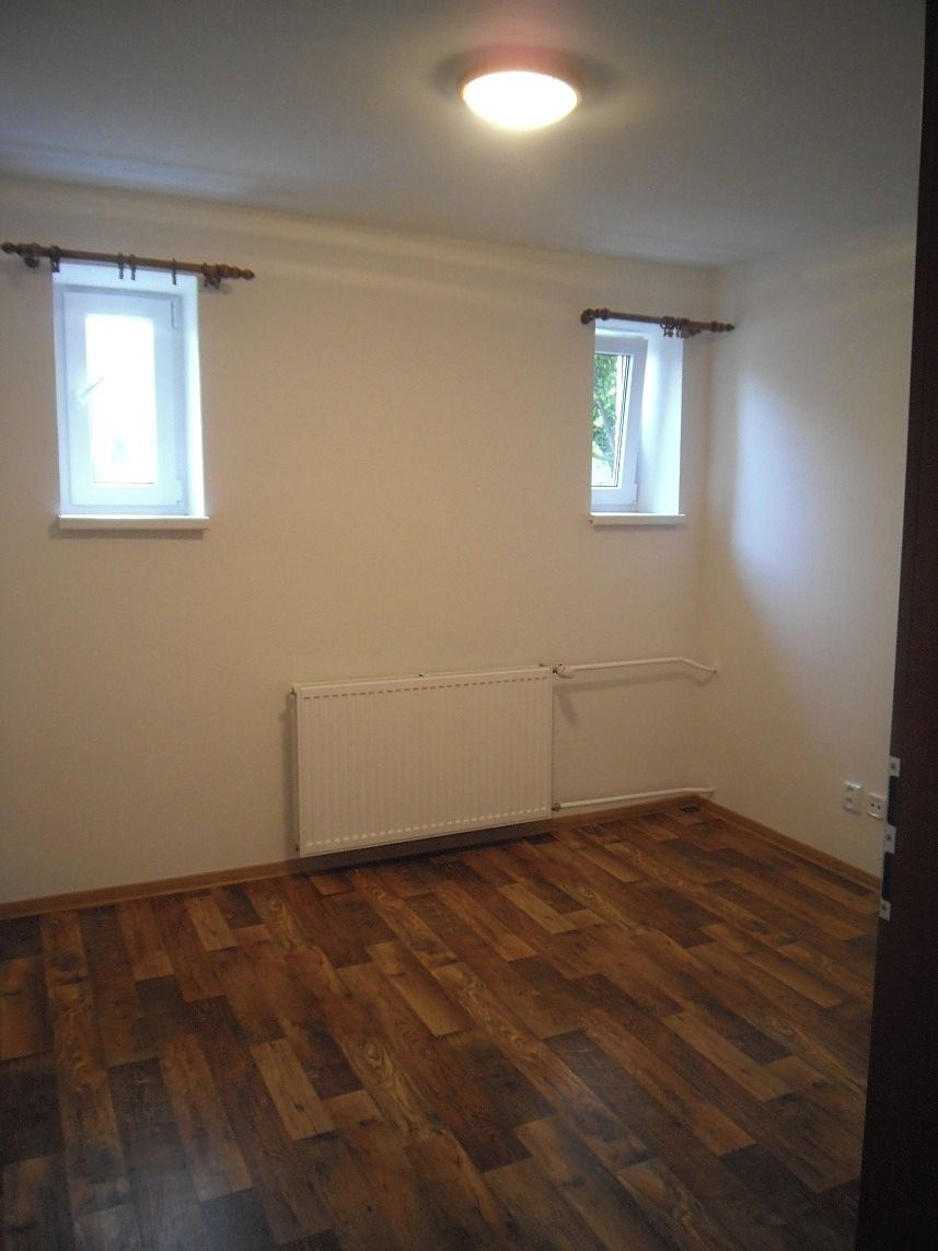 Pronájem bytu 2+kk 28 m² – fotografie 4