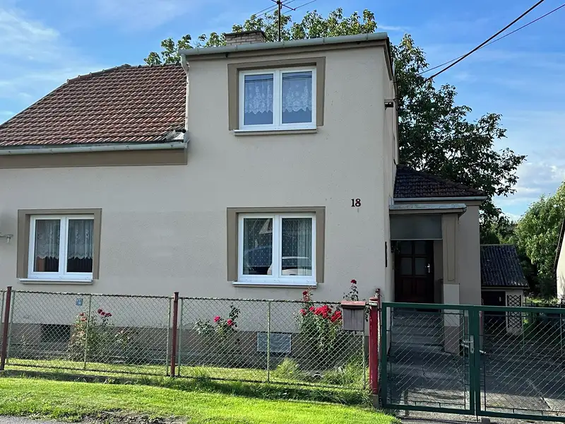 Prodej rodinného domu 120 m², pozemek 825 m², Ostrava – náhled fotky 1