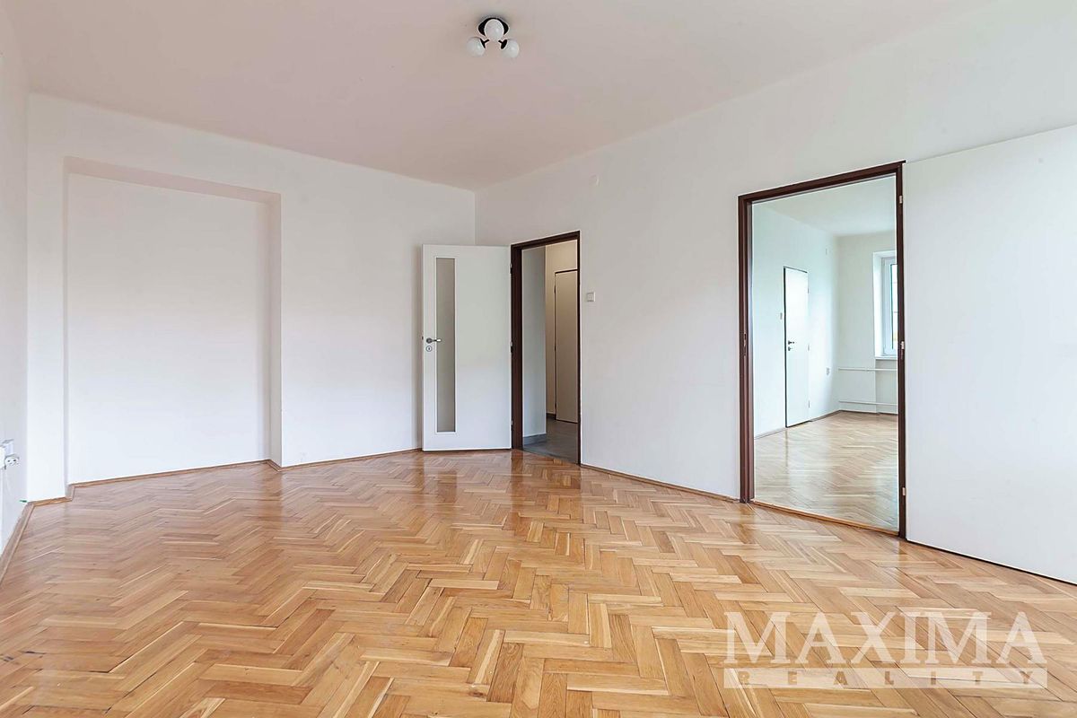 Pronájem bytu 2+1 56 m² – fotografie 4