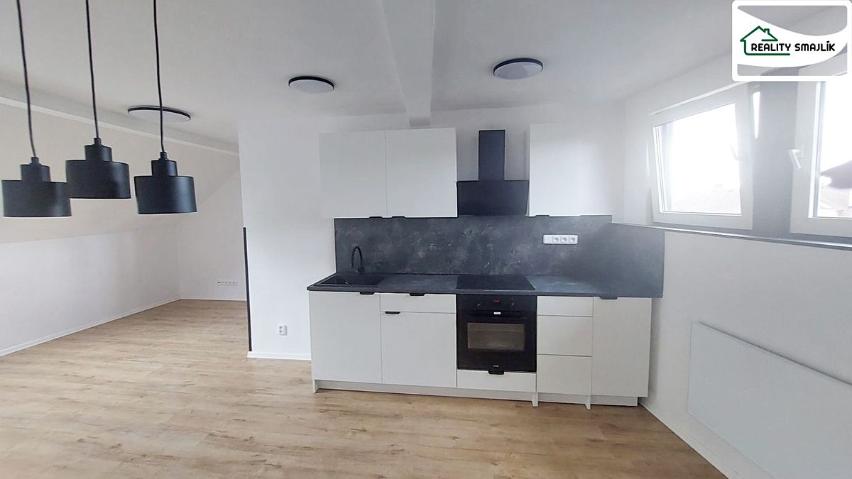 Pronájem bytu 2+kk 65 m² – fotografie 5