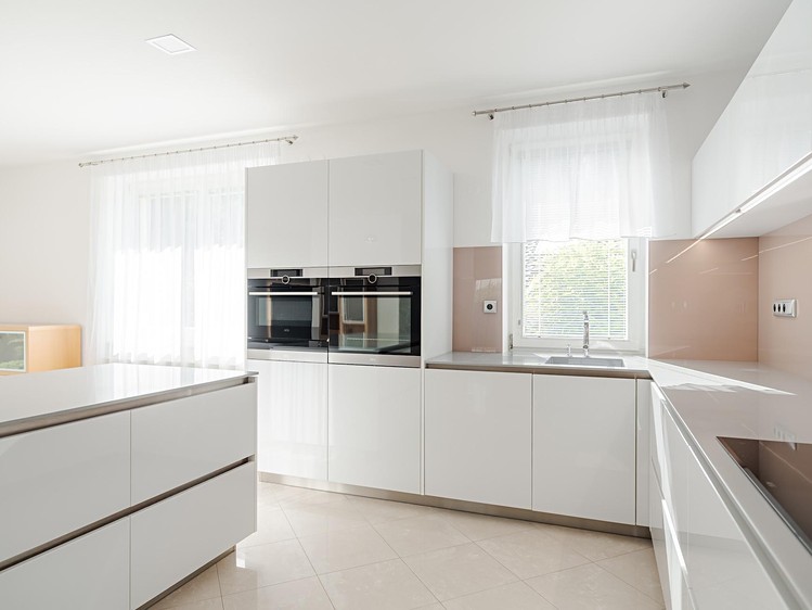 Pronájem domu, 241 m² (11 z 63)