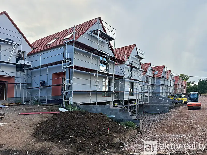 Prodej rodinného domu 192 m², pozemek 205 m², Lužec nad Vltavou – náhled fotky 3