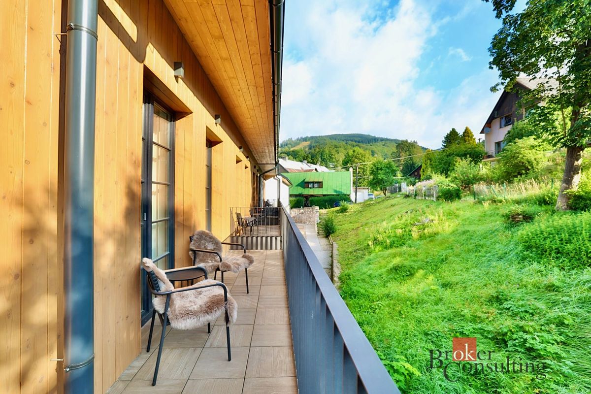 Prodej bytu 1+kk 61 m² – fotografie 5