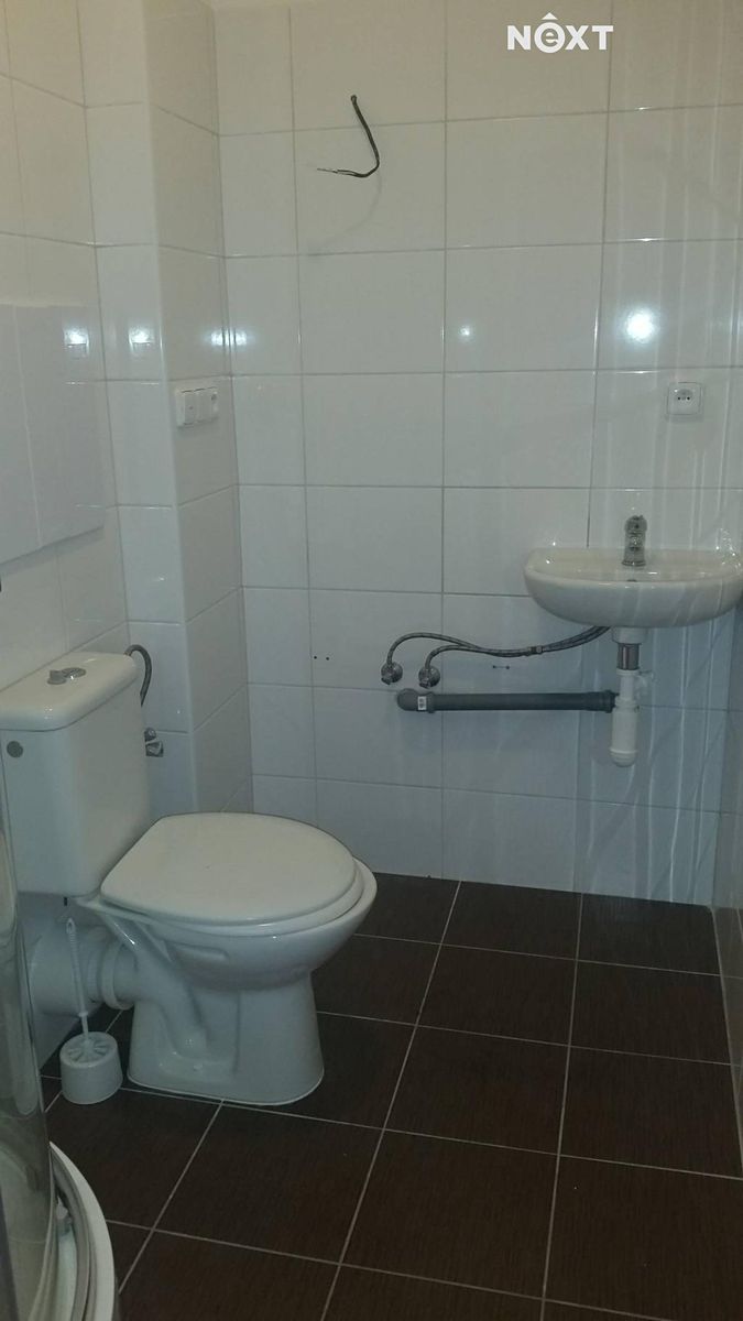 Pronájem bytu 1+kk 28 m² – fotografie 3