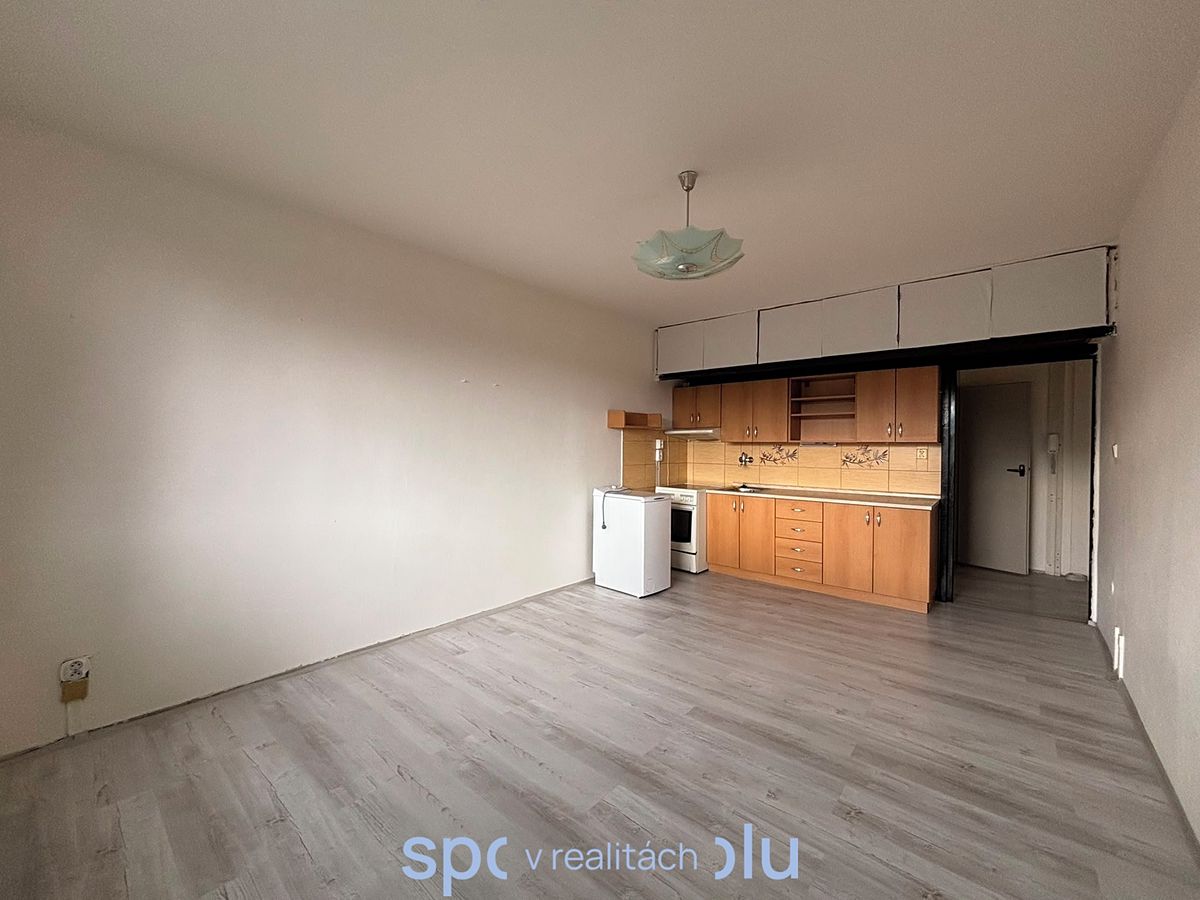 Pronájem bytu 2+kk 43 m²