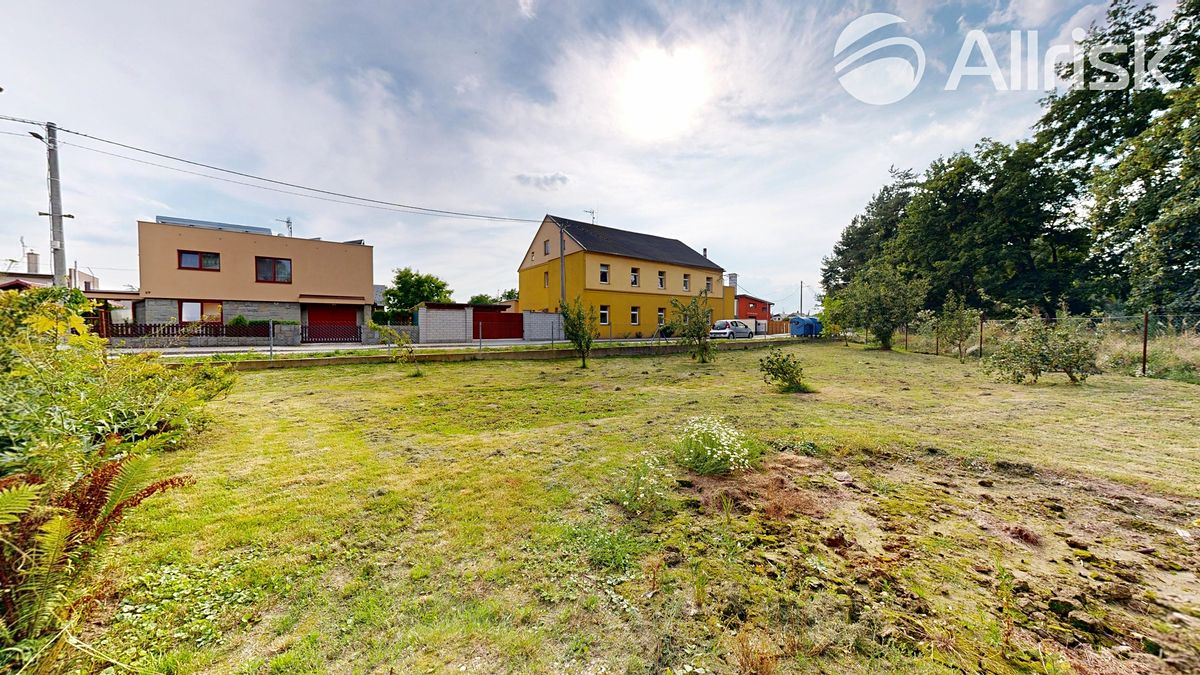 Prodej stavebního pozemku 541 m² – fotografie 2