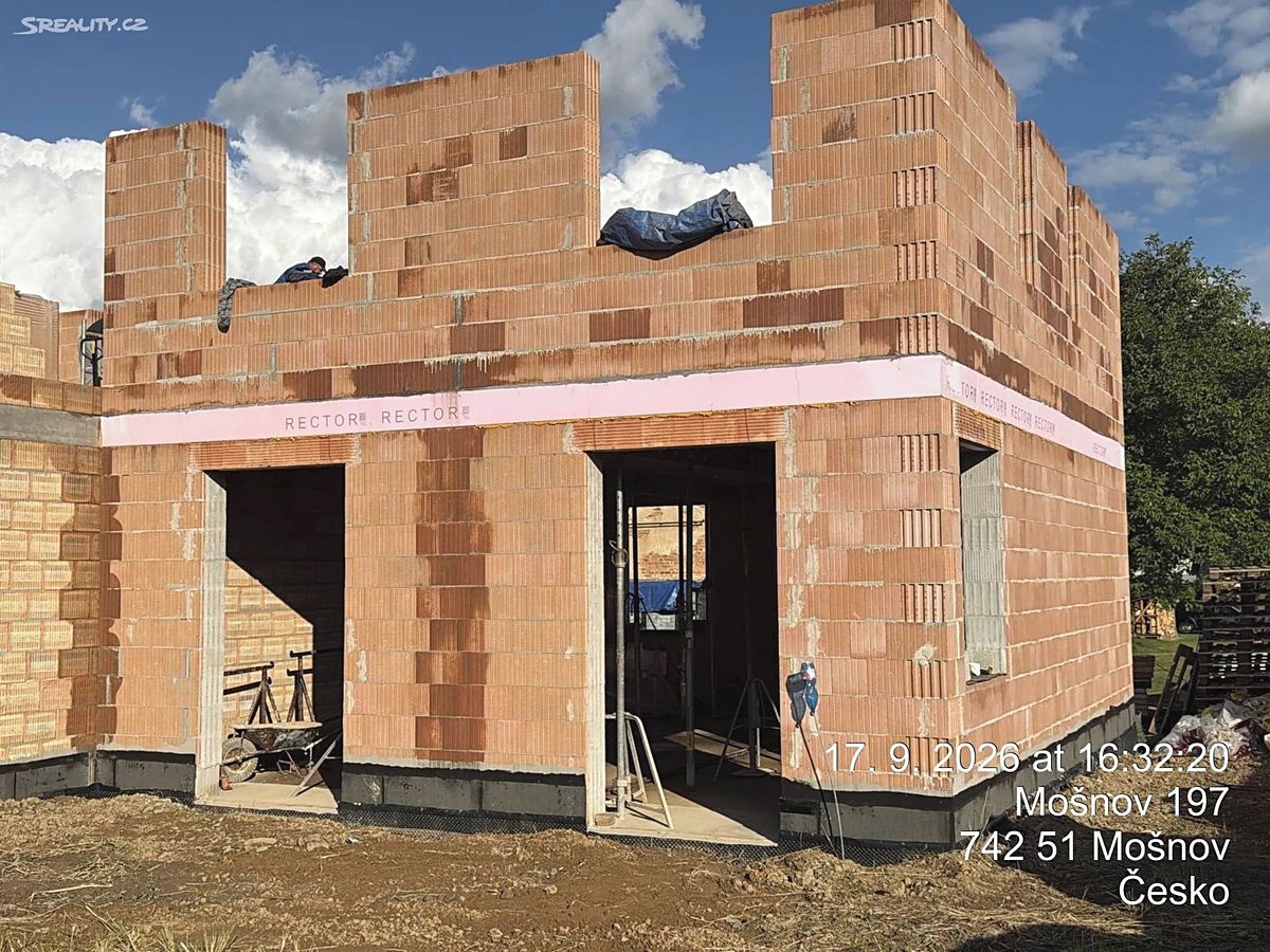 Prodej rodinného domu 146 m², pozemek 319 m² – fotografie 3