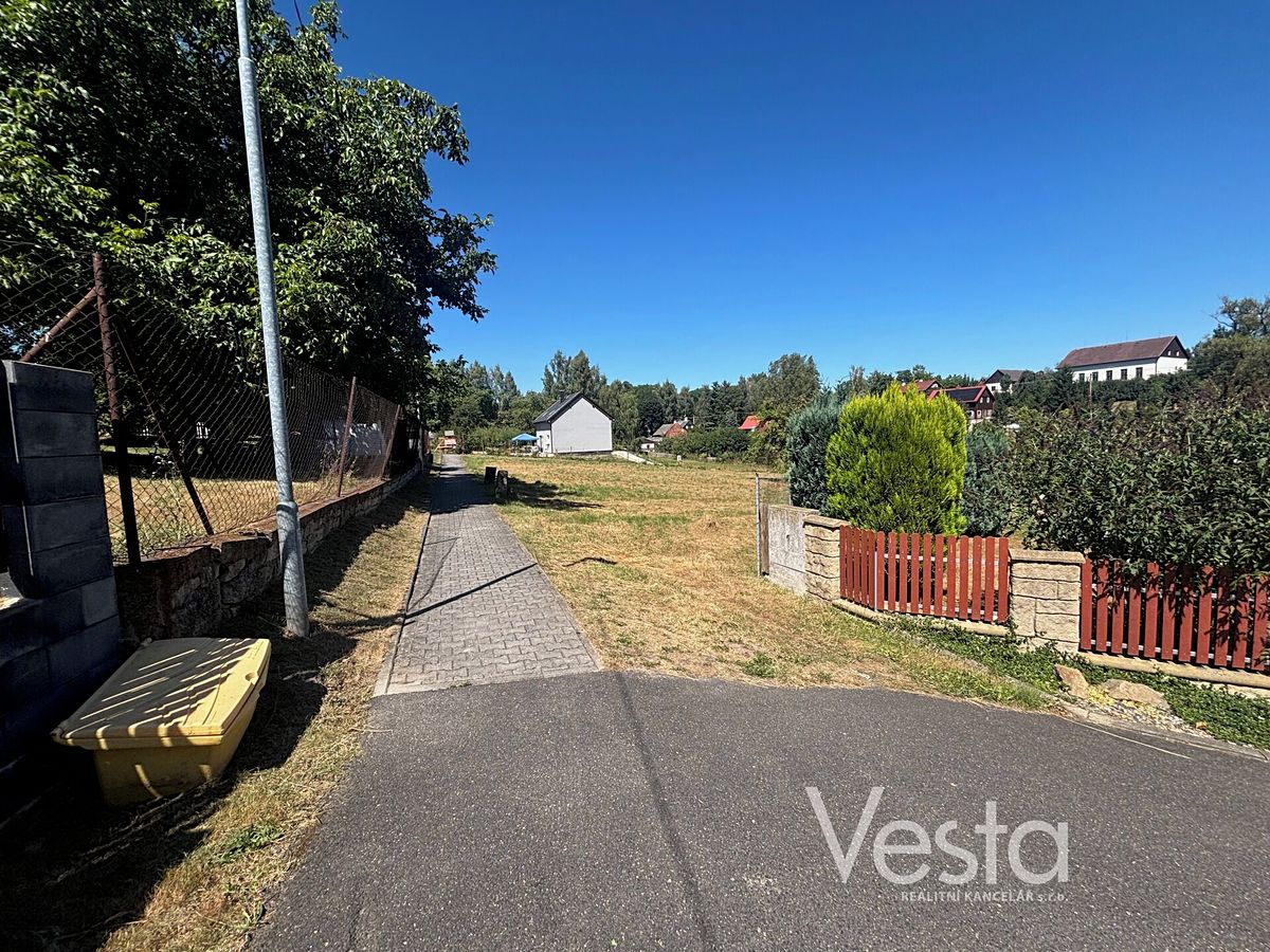 Prodej stavebního pozemku 2523 m² – fotografie 3