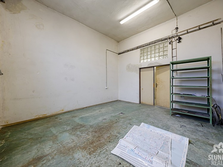 Pronájem komerčního prostoru, 209 m² (5 z 12)