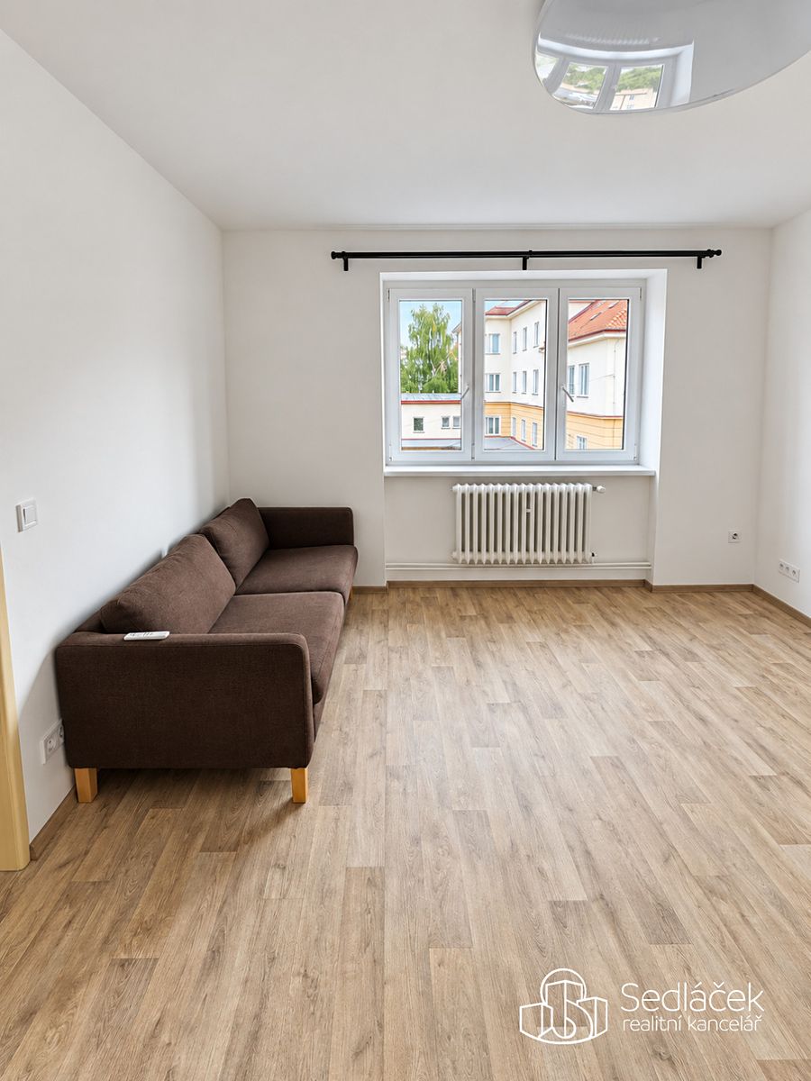 Pronájem bytu 3+1 57 m² – fotografie 3