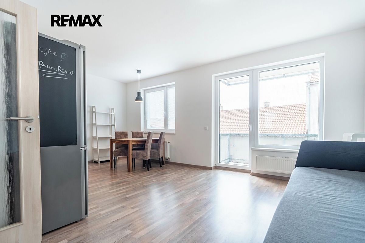 Pronájem bytu 2+kk 53 m² – fotografie 5