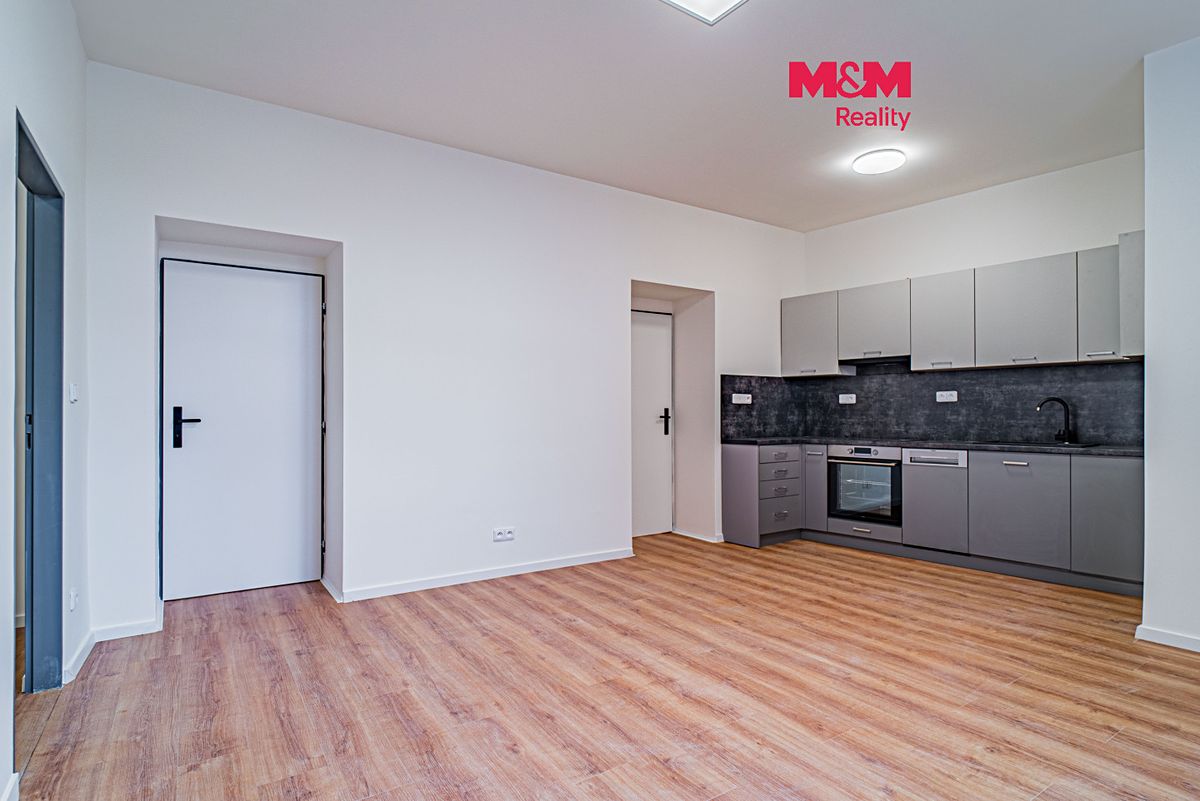 Pronájem bytu 3+kk 61 m²