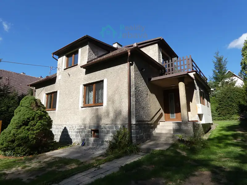 Prodej rodinného domu 90 m², pozemek 1400 m², Svratka – náhled fotky 1