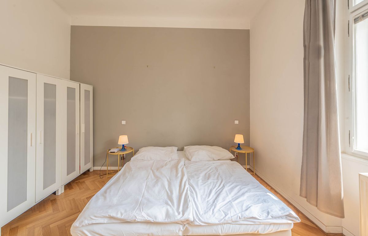 Pronájem bytu 1+1 38 m² – fotografie 3