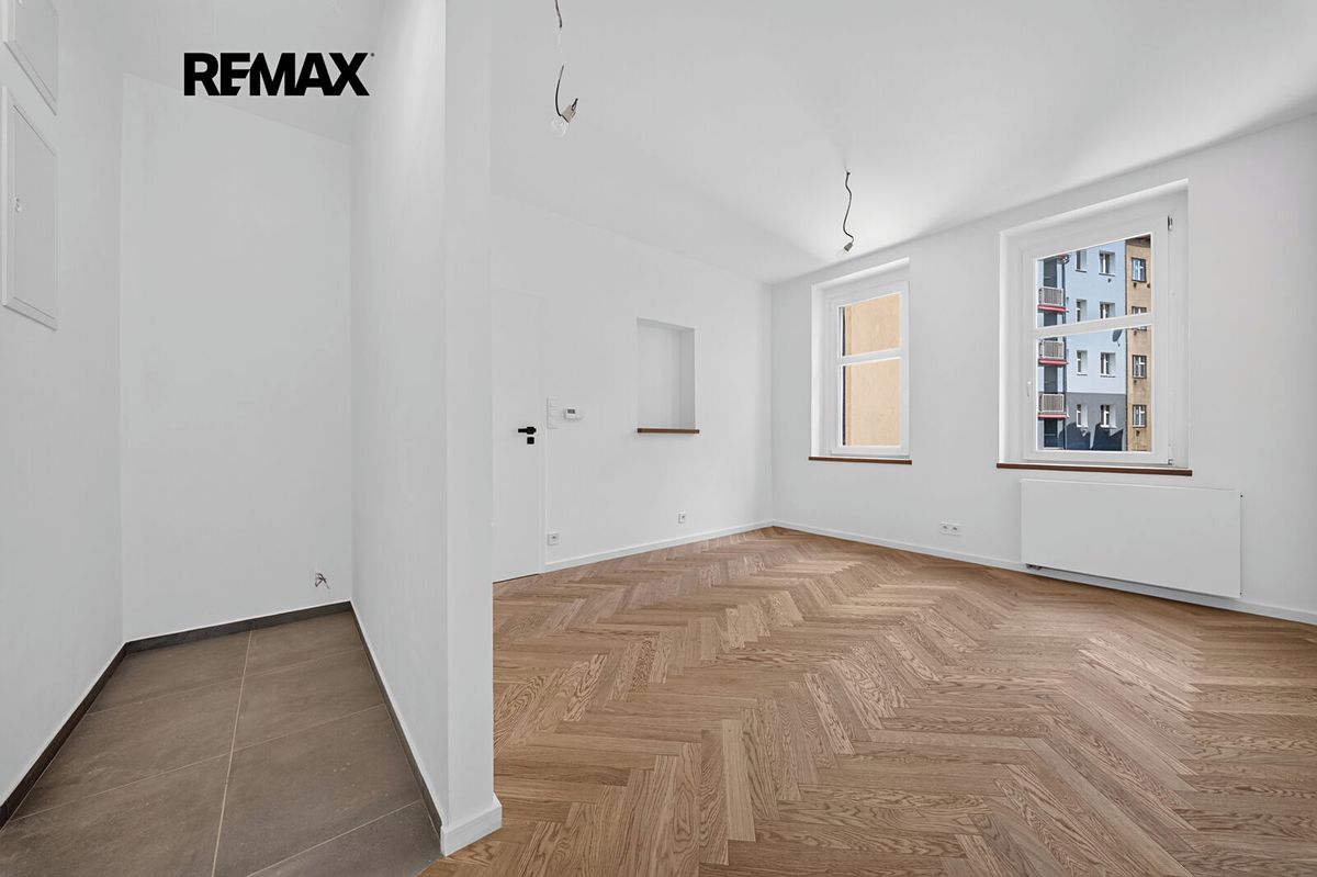 Prodej bytu 1+kk 22 m² – fotografie 3