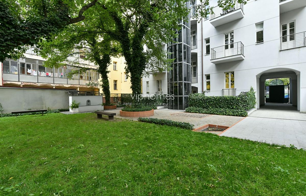 Pronájem bytu 4+kk 134 m² – fotografie 3