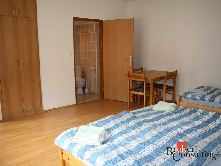 Prodej komerčního prostoru, 2 115 m² (16 z 24)