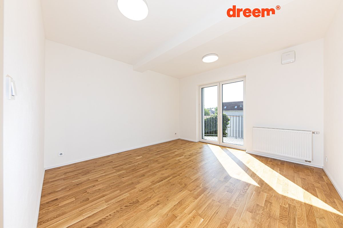 Prodej bytu 4+kk 67 m² – fotografie 3