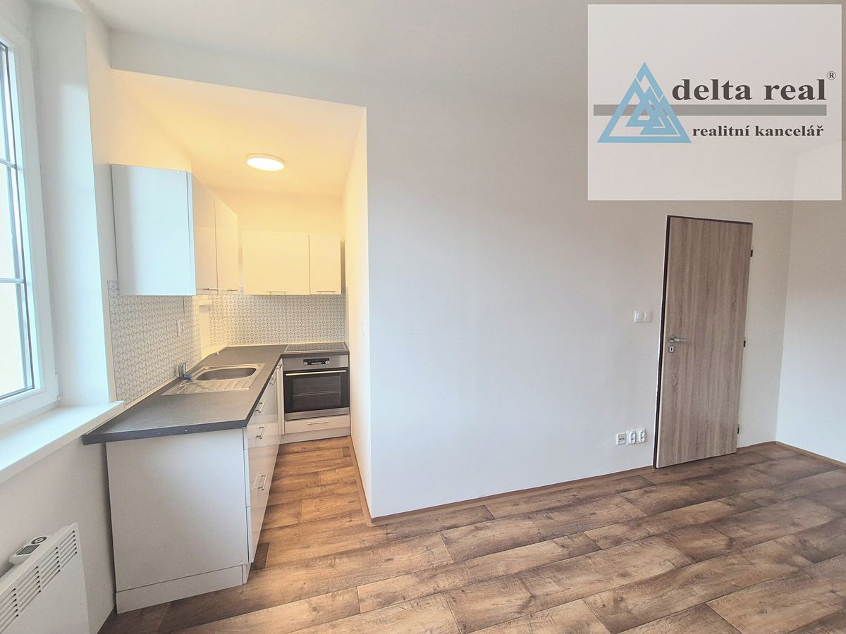 Pronájem bytu 2+kk 40 m² – fotografie 4