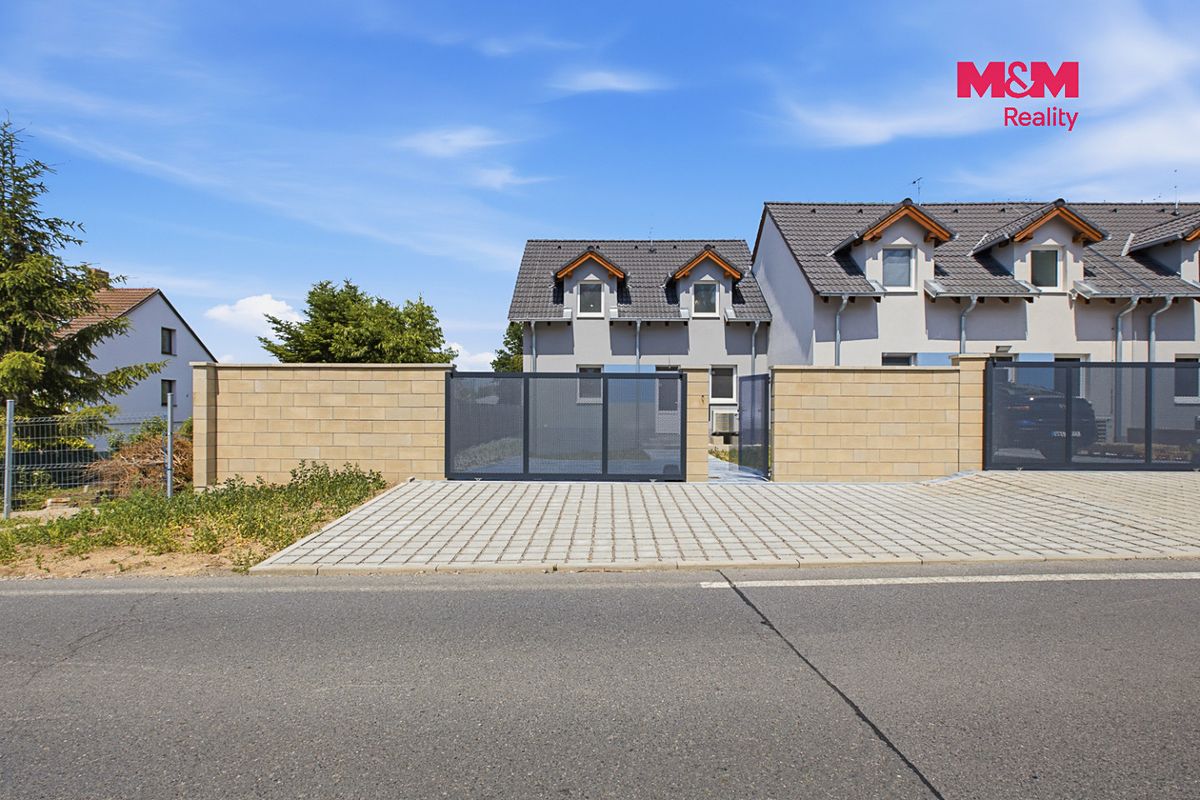 Prodej rodinného domu 104 m², pozemek 528 m² – fotografie 4
