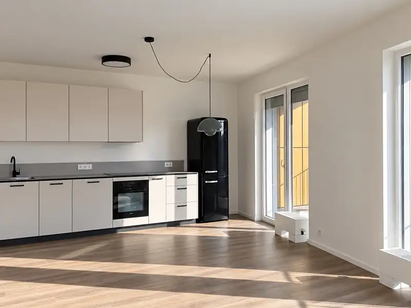 Pronájem bytu 2+kk 147 m², Praha – náhled fotky 1