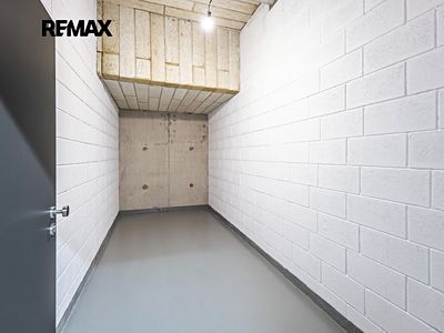 Pronájem obchodního prostoru 11 m²