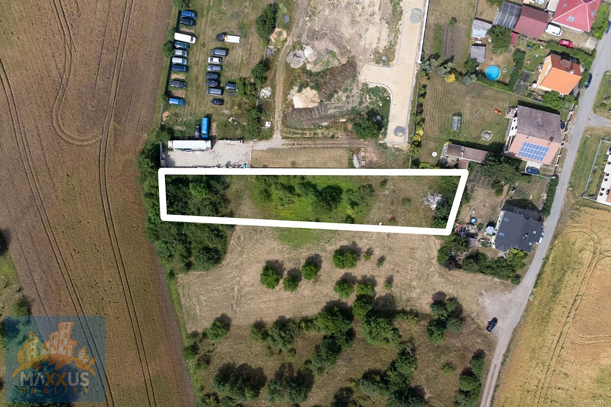 Prodej pozemku 1265 m² – fotografie 2