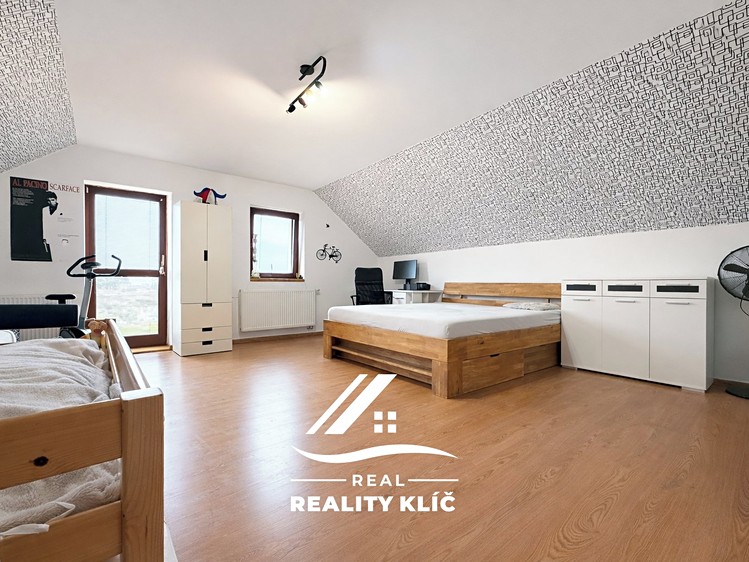 Будинок на продаж, 240 м² (23 з 34)