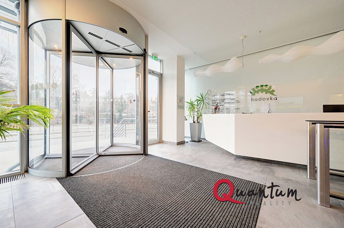 Pronájem kanceláře 503 m² – fotografie 2