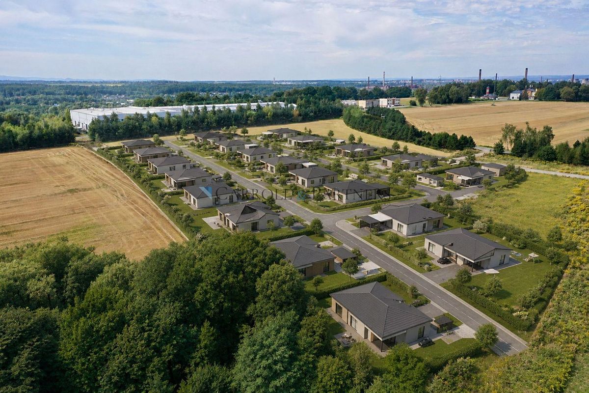 Prodej stavebního pozemku 66863 m² – fotografie 3