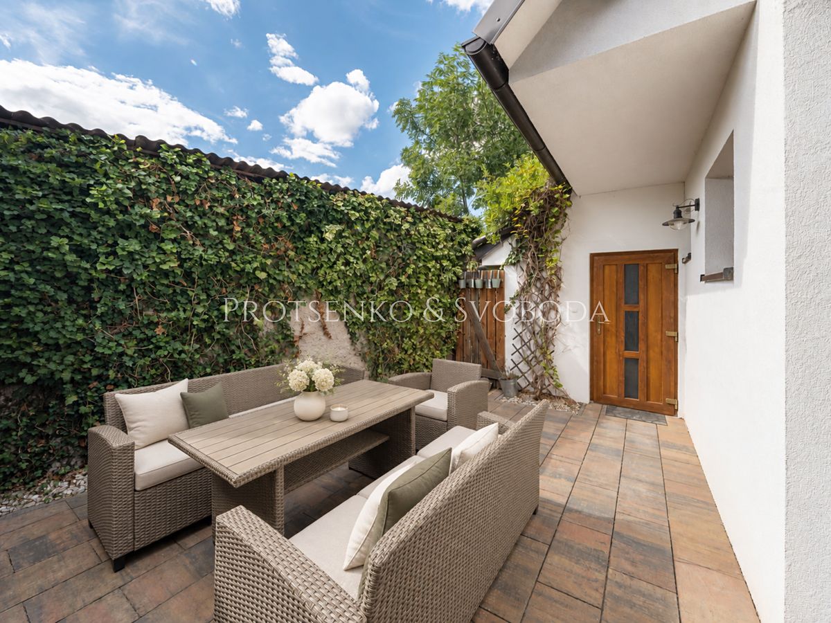 Prodej vícegeneračního domu 174 m², pozemek 202 m² – fotografie 5