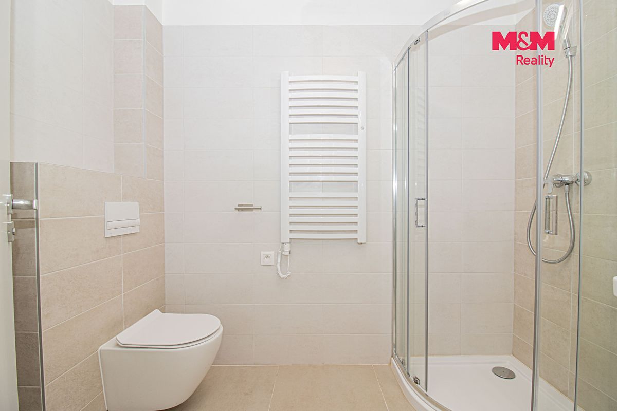 Pronájem bytu 1+kk 27 m² – fotografie 2