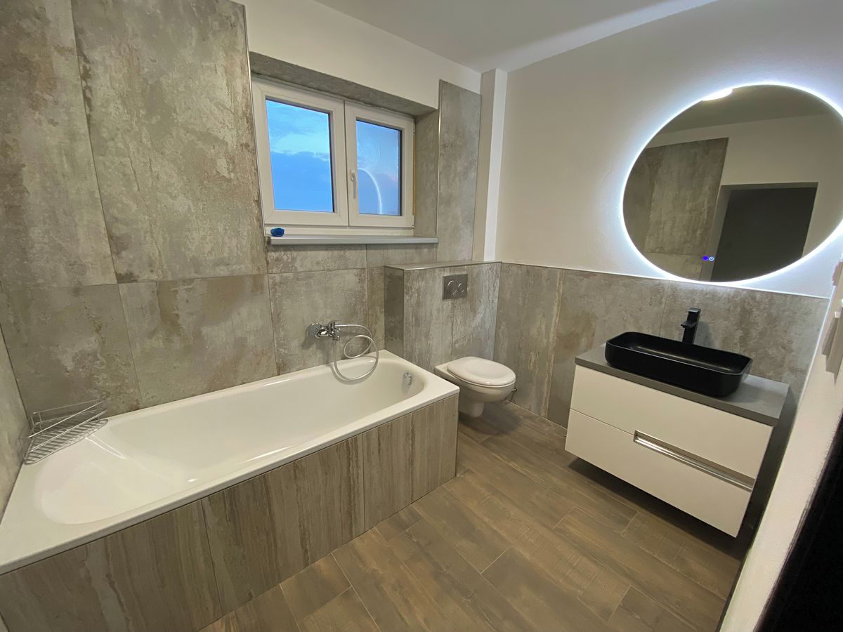 Pronájem rodinného domu 144 m², pozemek 677 m²