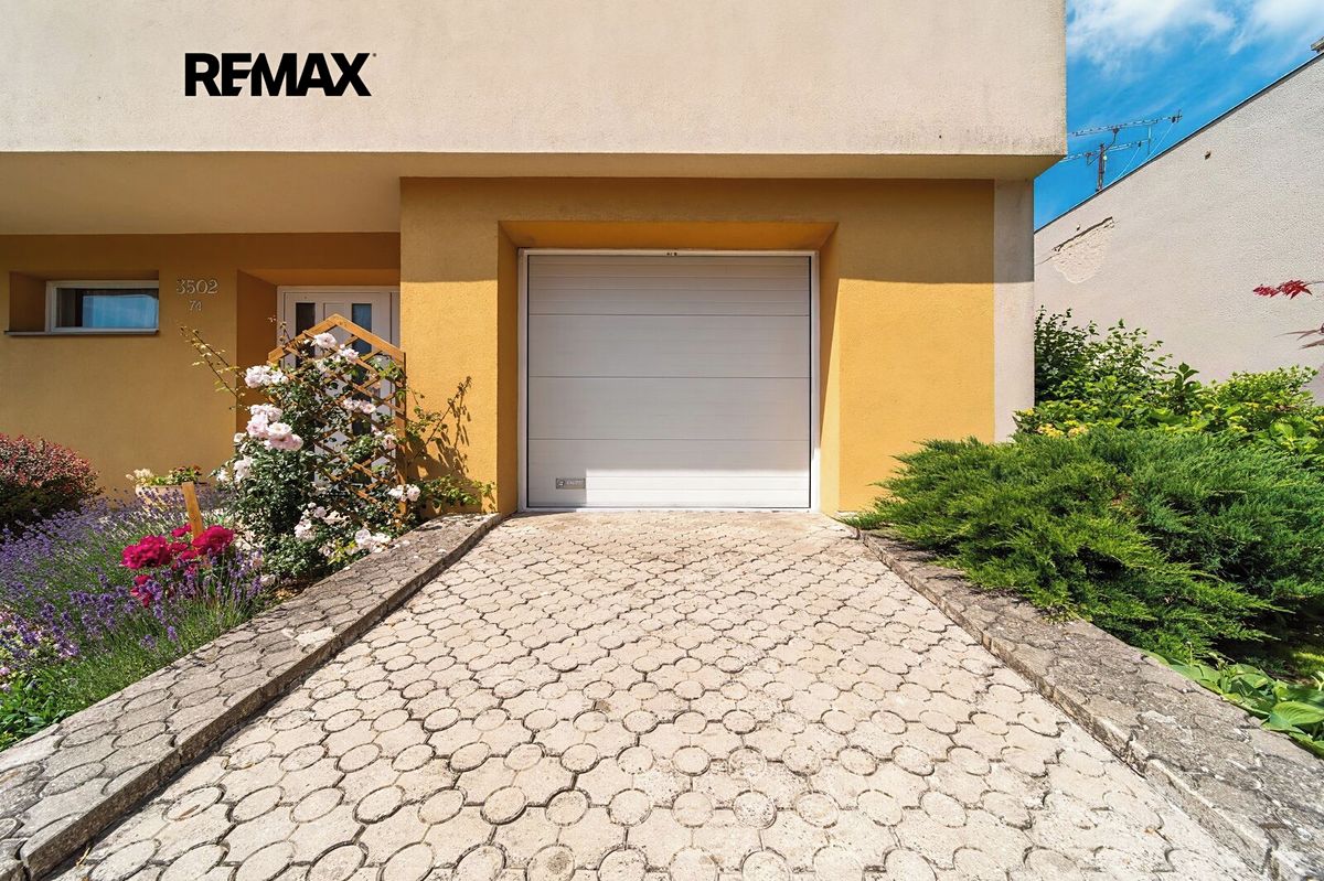Prodej rodinného domu 200 m², pozemek 769 m² – fotografie 5