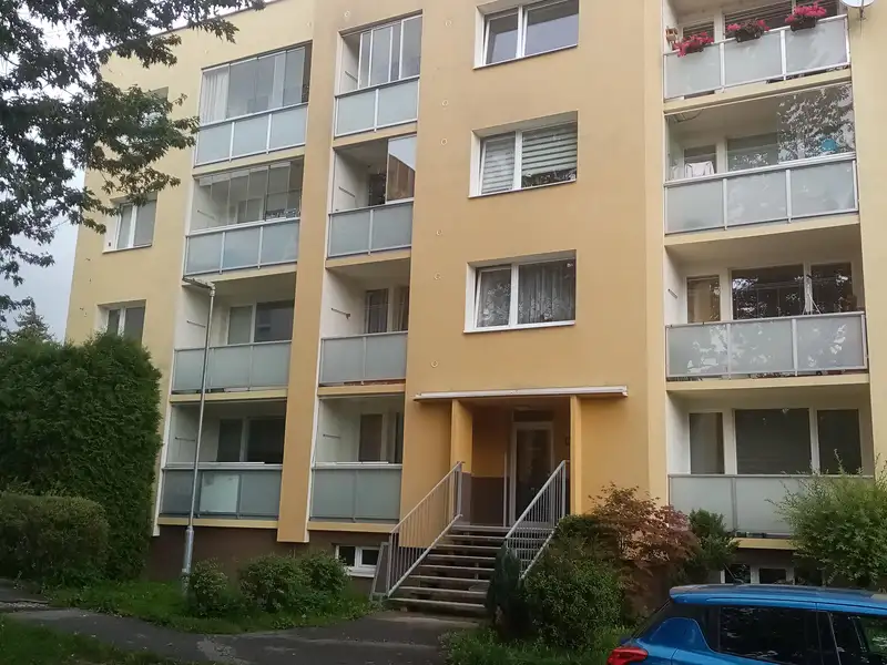 Pronájem bytu 1+1 40 m², Cvikov – náhled fotky 1