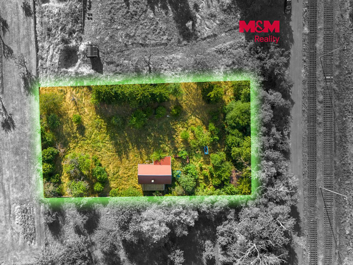 Prodej stavebního pozemku 1929 m²
