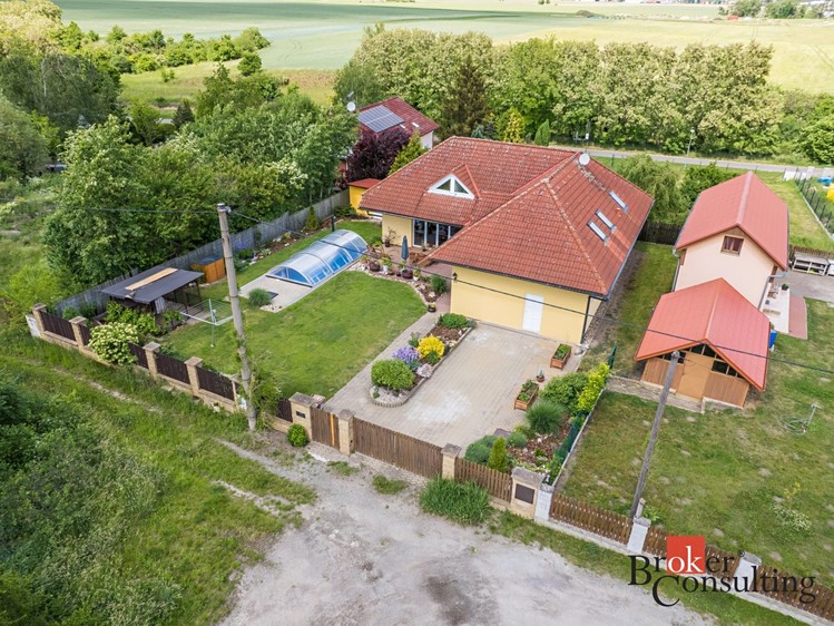 Pronájem bytu 3+kk, 110 m² (18 z 18)