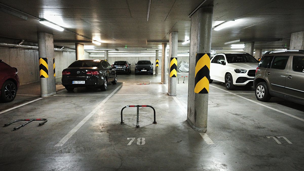 Prodej garážového stání 13 m²
