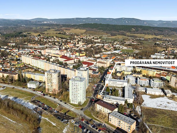 Комерційне приміщення на продаж, 464 м² (2 з 29)