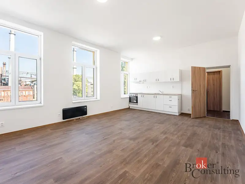 Prodej bytu 1+kk 33 m², Ostrava – náhled fotky 1