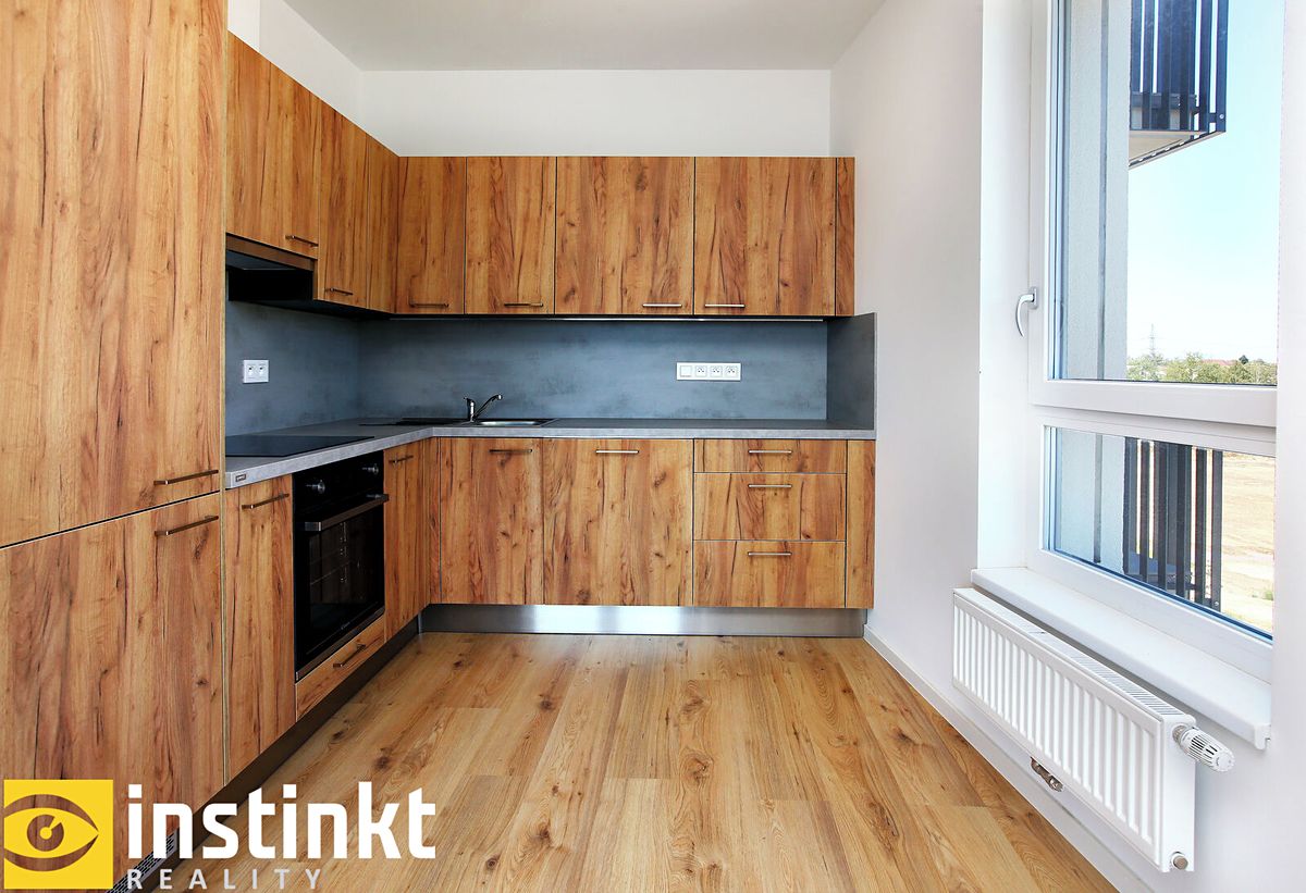 Pronájem bytu 2+kk 69 m² – fotografie 3