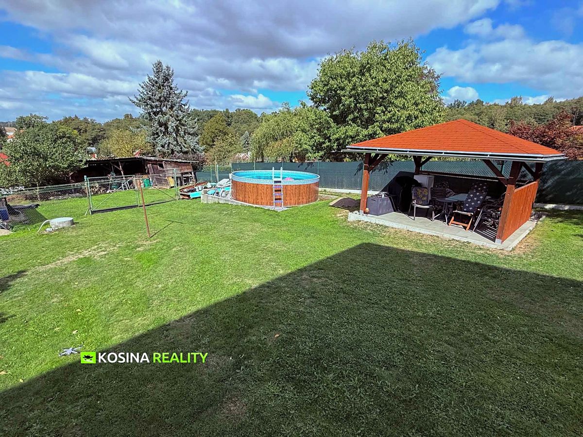 Prodej rodinného domu 170 m², pozemek 1054 m² – fotografie 3
