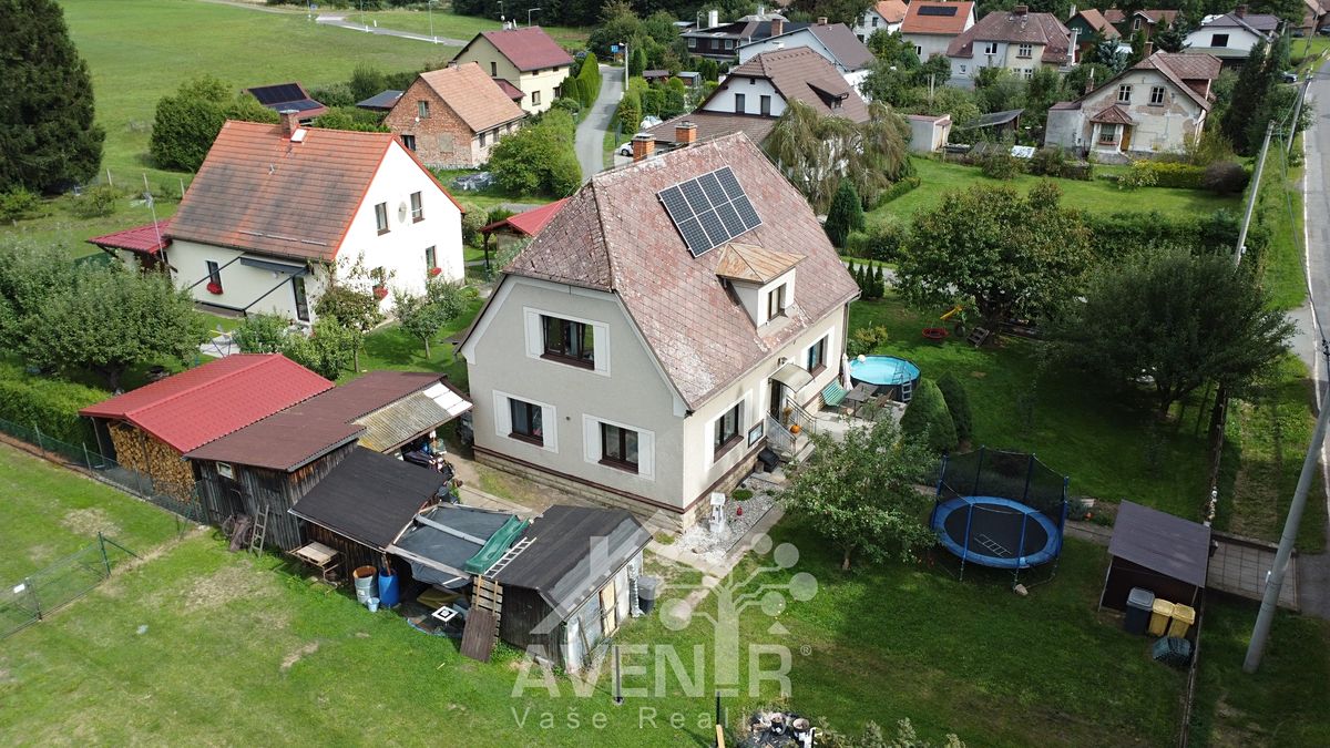 Prodej rodinného domu 130 m², pozemek 788 m² – fotografie 4