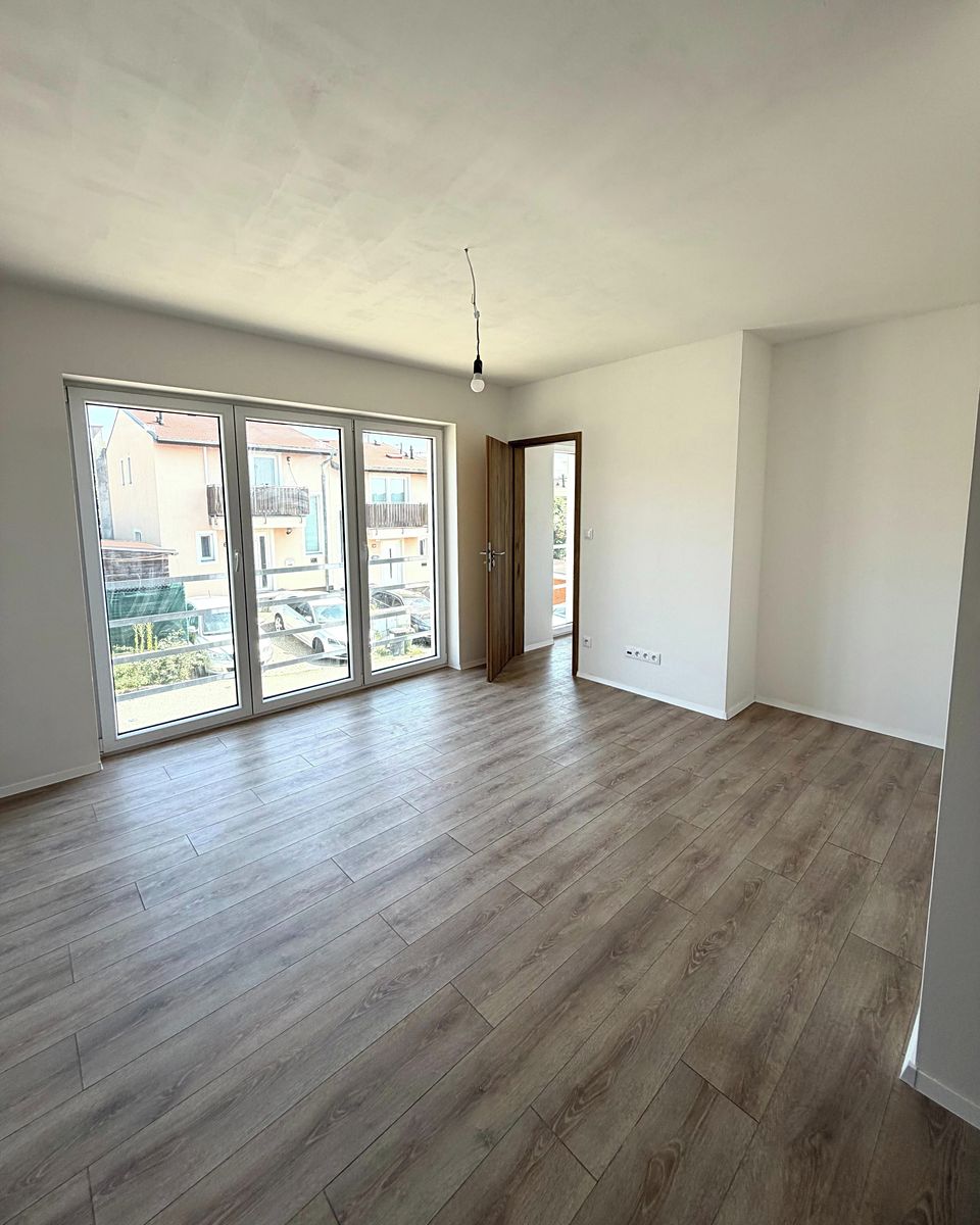 Prodej rodinného domu 142 m², pozemek 238 m² – fotografie 3