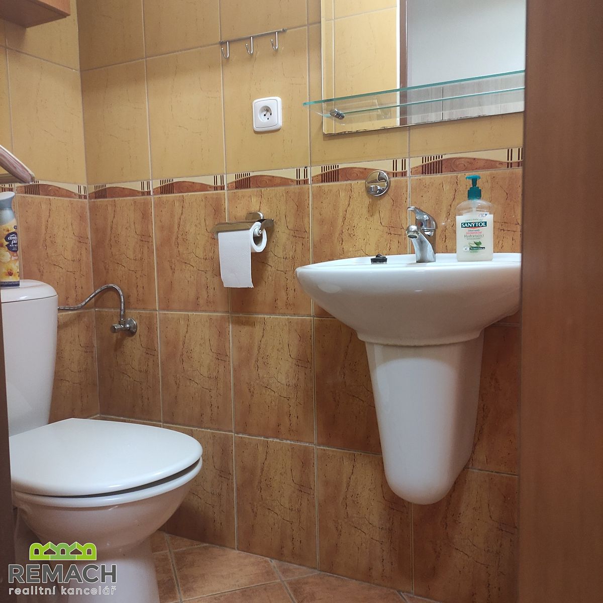Pronájem bytu 1+1 35 m² – fotografie 4