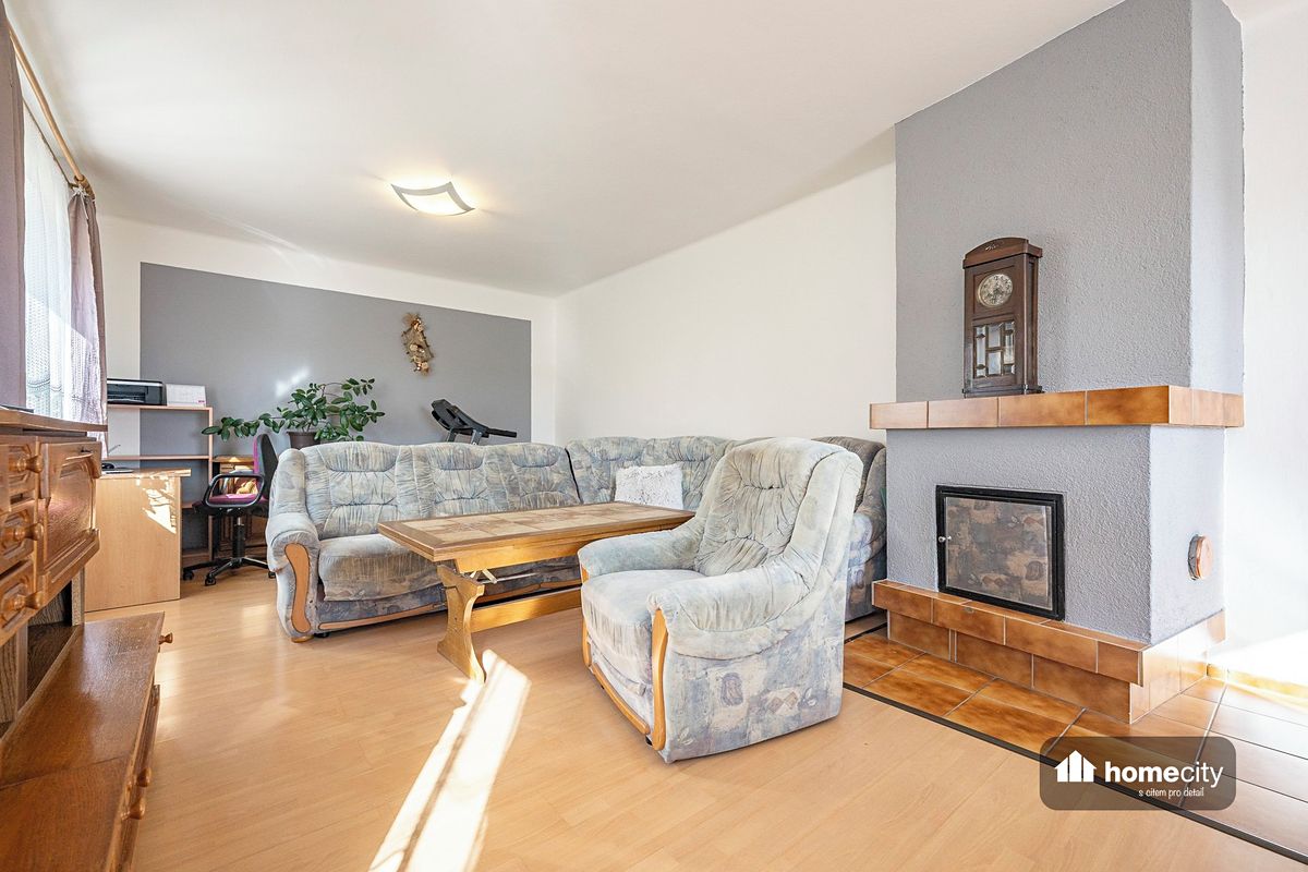 Prodej rodinného domu 152 m², pozemek 1264 m² – fotografie 3