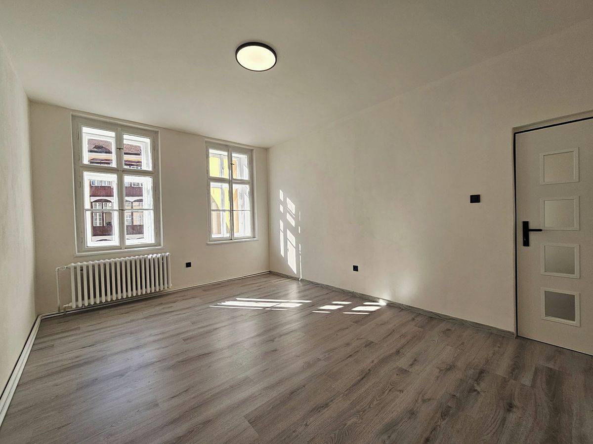 Pronájem bytu 4+1 100 m²