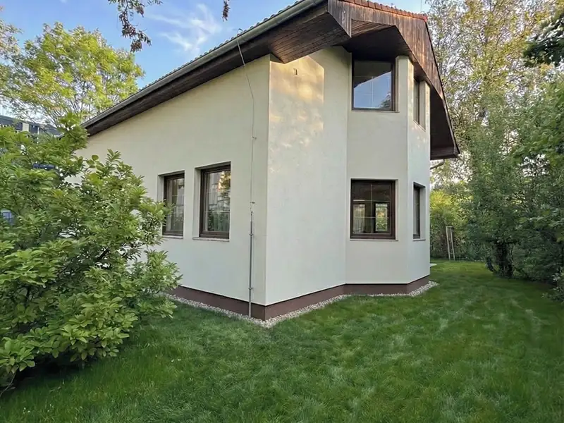 Prodej ubytovacího zařízení 242 m², Praha – náhled fotky 3