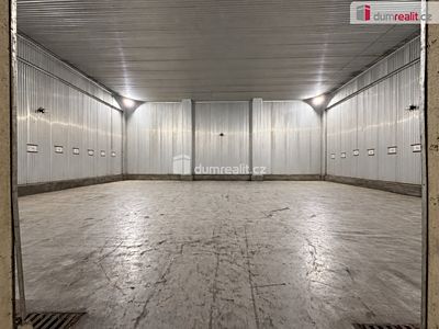 Pronájem skladového prostoru 250 m²